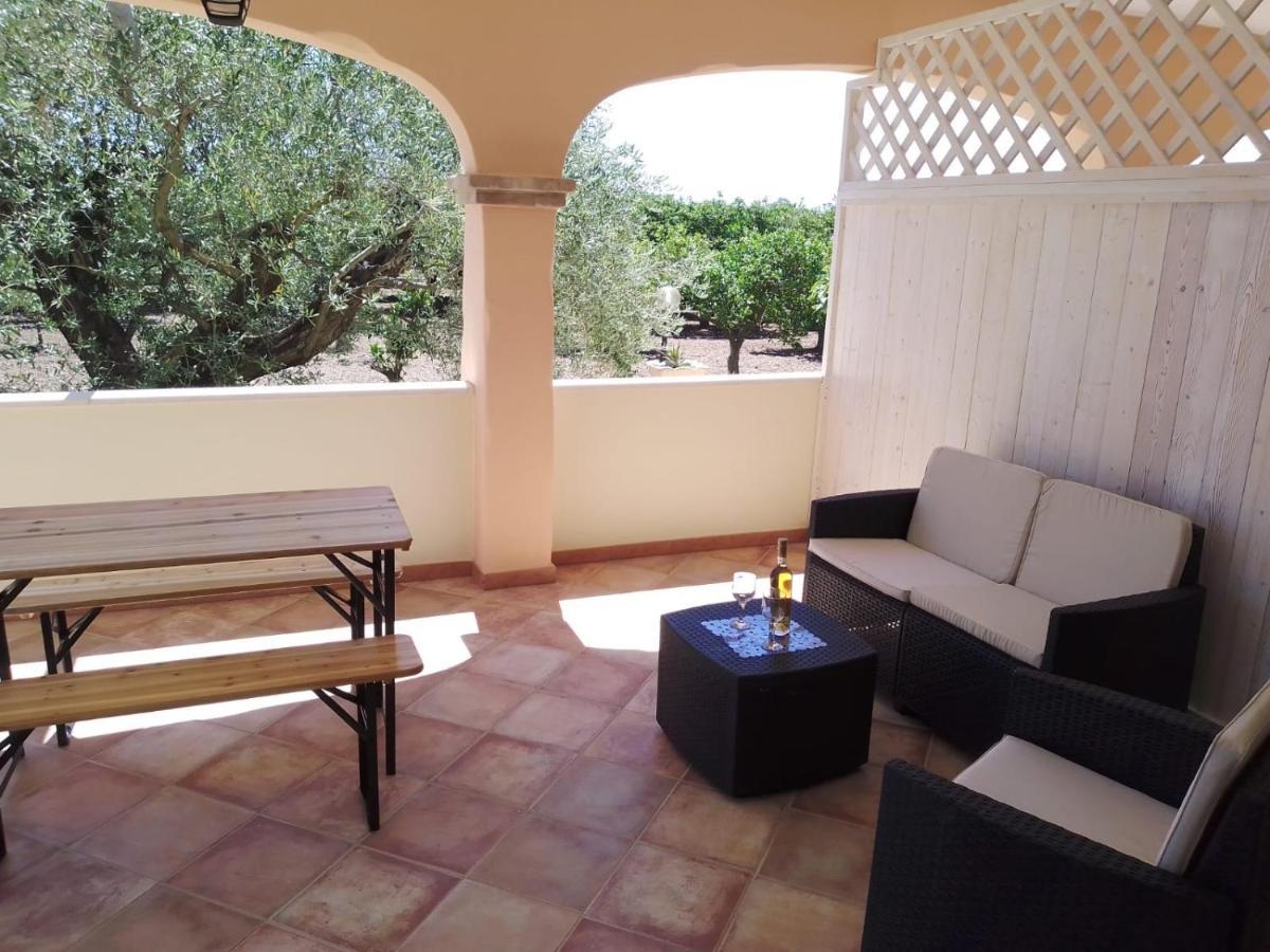 Residenza Rosa Maria Country House Orosei Buitenkant foto