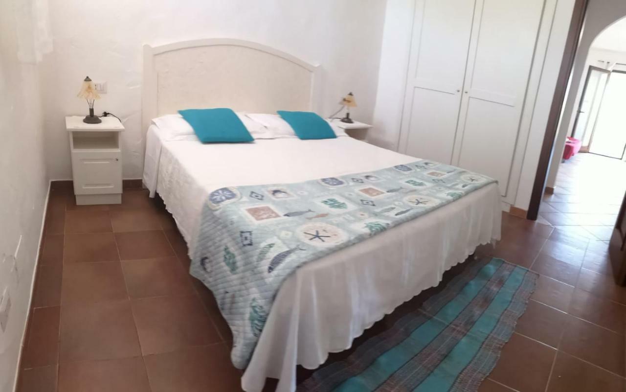 Residenza Rosa Maria Country House Orosei Buitenkant foto